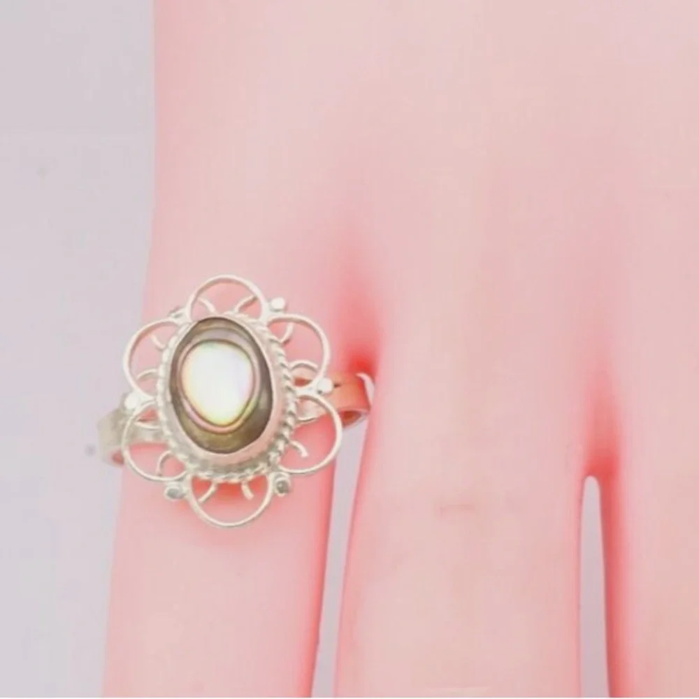 Vintage Mexico Sterling Silver 925 Abalone Stone Shell Filagree Oval Ring